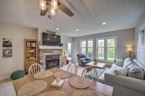 Cozy Condo Patio and 6 Mi to Sugar Mtn Slopes!